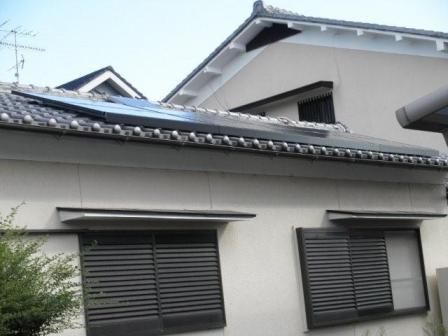 太陽光パネル設置　瓦屋根